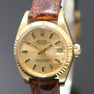 27136673a - ROLEX Oyster Perpetual Datejust Damenarmbanduhr in GG 750/000 Referenz 6917, Schweiz um ...