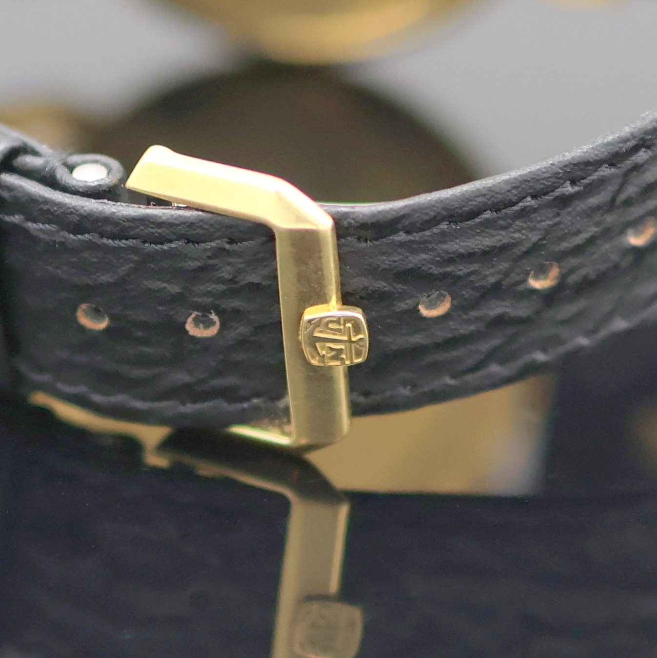 Detail d: ULYSSE NARDIN feine und seltene, astronomische Herrenarmbanduhr Astrolabium Galileo Galilei in GG 750/000 Referenz 951-22, Schweiz um 1990, ...