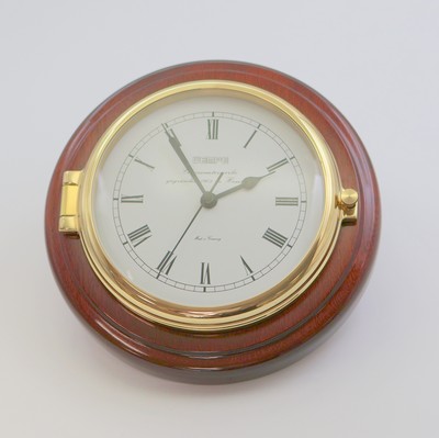 27136843a - WEMPE Set bestehend aus Schiffswanduhr und Barometer, Deutschland um 2000, quarz- ...