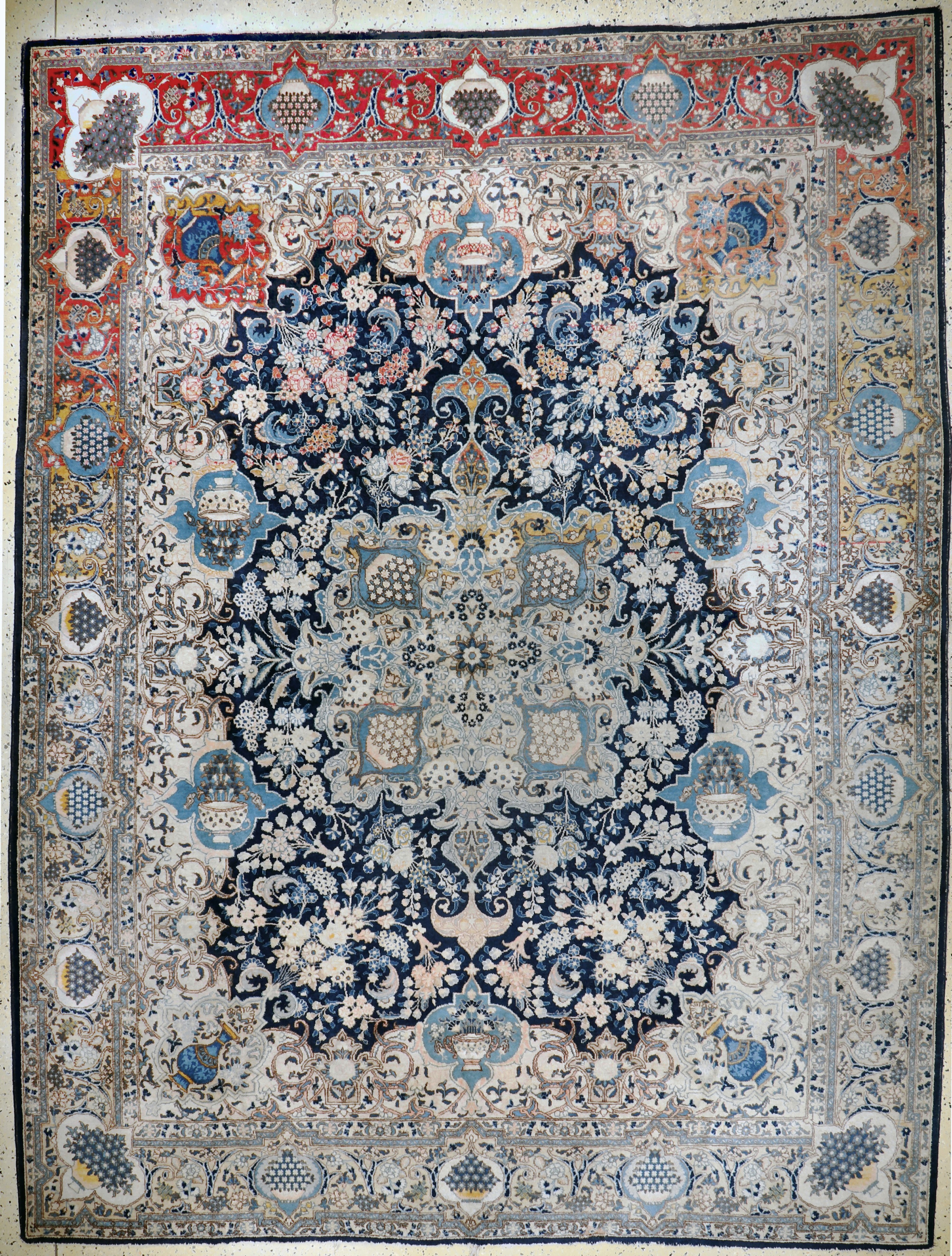 Image 27137643 - Täbriz alt, Persien, Anfang 20.Jhd, Wolle auf Baumwolle, ca. 385 x 297 cm, EHZ: ...