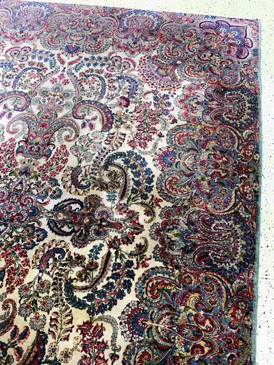 27137642d - Kerman´Lawar´fein, Persien, Anfang 20.Jhd, Wolle auf Baumwolle, ca. 355 x 272 cm, EHZ: ...