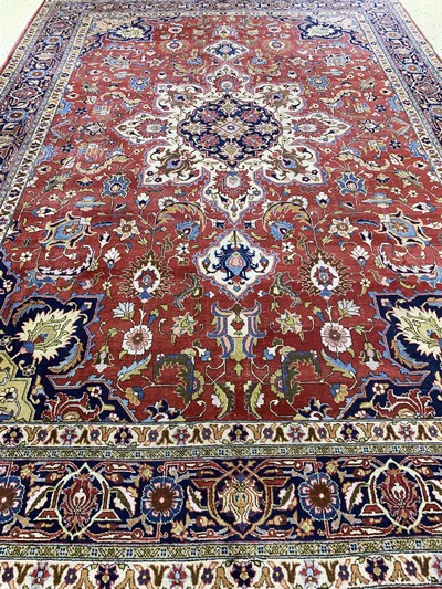 27137646f - Täbriz alt, Persien, Mitte 20.Jhd, Wolle auf Baumwolle, ca. 405 x 285 cm, EHZ: 3 ...