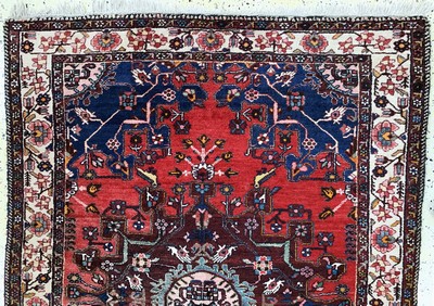 27137650a - Tafresch, Persien, Mitte 20.Jhd, Wolle auf Baumwolle, ca. 195 x 140 cm, EHZ: 2 ...