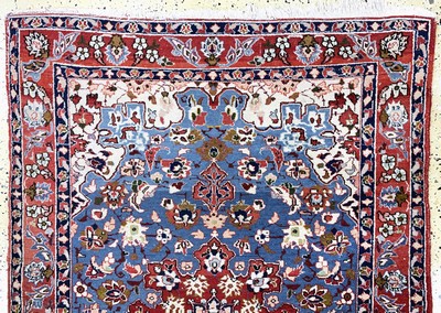 27137660a - Najafabad, Persien, Mitte 20.Jhd, Wolle aufBaumwolle, ca. 153 x 107 cm, EHZ: 3 ...