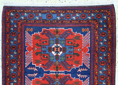 27137662a - Eriwan alt, Armenien, Mitte 20.Jhd, Wolle auf Baumwolle, ca. 193 x 123 cm, EHZ: 2 ...