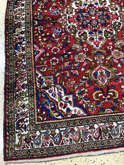 27137674b - Borchalou, Persien, Mitte 20.Jhd, Wolle aufBaumwolle, ca. 220 x 155 cm, EHZ: 2 ...