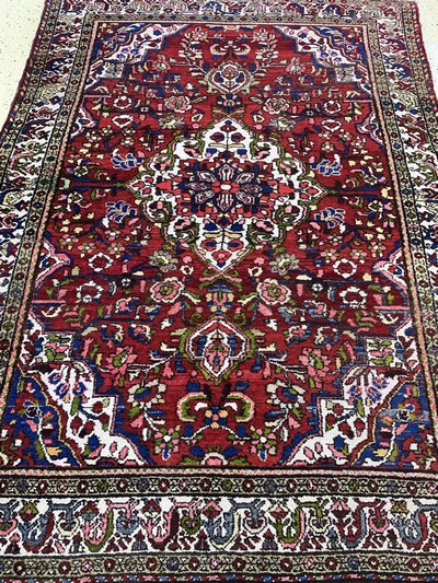 27137674d - Borchalou, Persien, Mitte 20.Jhd, Wolle aufBaumwolle, ca. 220 x 155 cm, EHZ: 2 ...