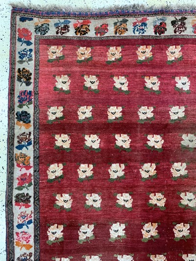 27137691d - Ghaschgai alt, Persien, Mitte 20.Jhd, Wolleauf Wolle, ca. 265 x 177 cm, verblasst, EHZ: ...