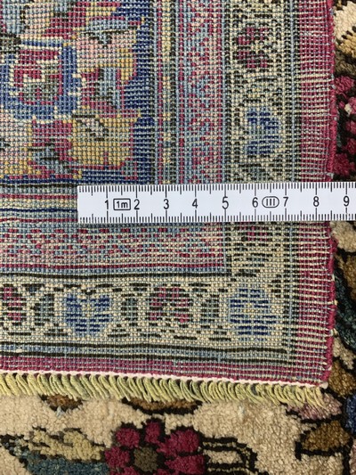 27138257f - Seiden Keschan antik, Persien, 19.Jhd, reine Naturseide, ca. 200 x 130 cm, ...