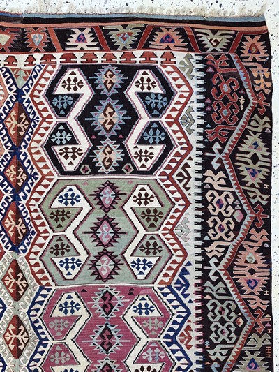 27138258b - Ayden-Kelim antik, Türkei, 19.Jhd, Wolle auf Wolle, ca. 420 x 185 cm, EHZ: 2 ...