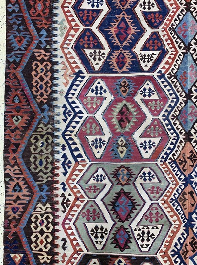 27138258e - Ayden-Kelim antik, Türkei, 19.Jhd, Wolle auf Wolle, ca. 420 x 185 cm, EHZ: 2 ...