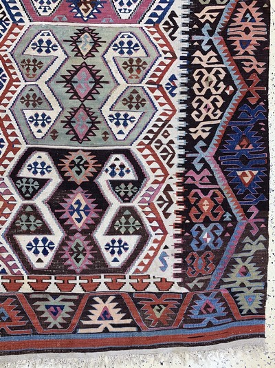 27138258g - Ayden-Kelim antik, Türkei, 19.Jhd, Wolle auf Wolle, ca. 420 x 185 cm, EHZ: 2 ...