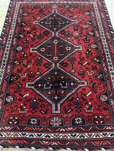 27138261d - Schiraz old, Persia, mid-20th century, wool onwool, approx. 210 x 155 cm, condition: 2-3. ...