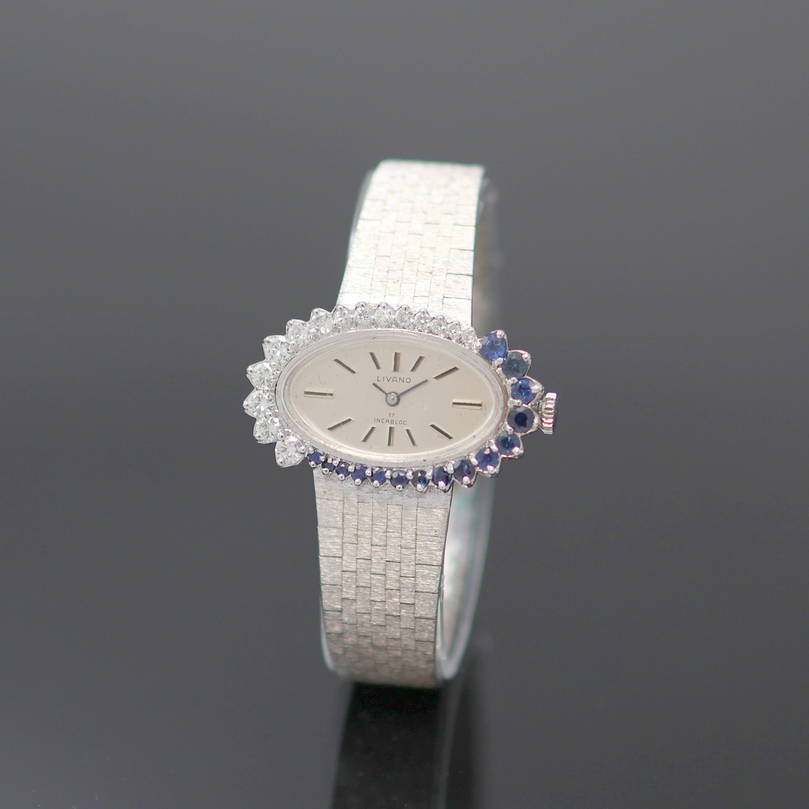 Image 27138499 - LIVANO ausgefallene, mit Diamanten und Saphiren besetzte Damenarmbanduhr in WG 585/000, ...