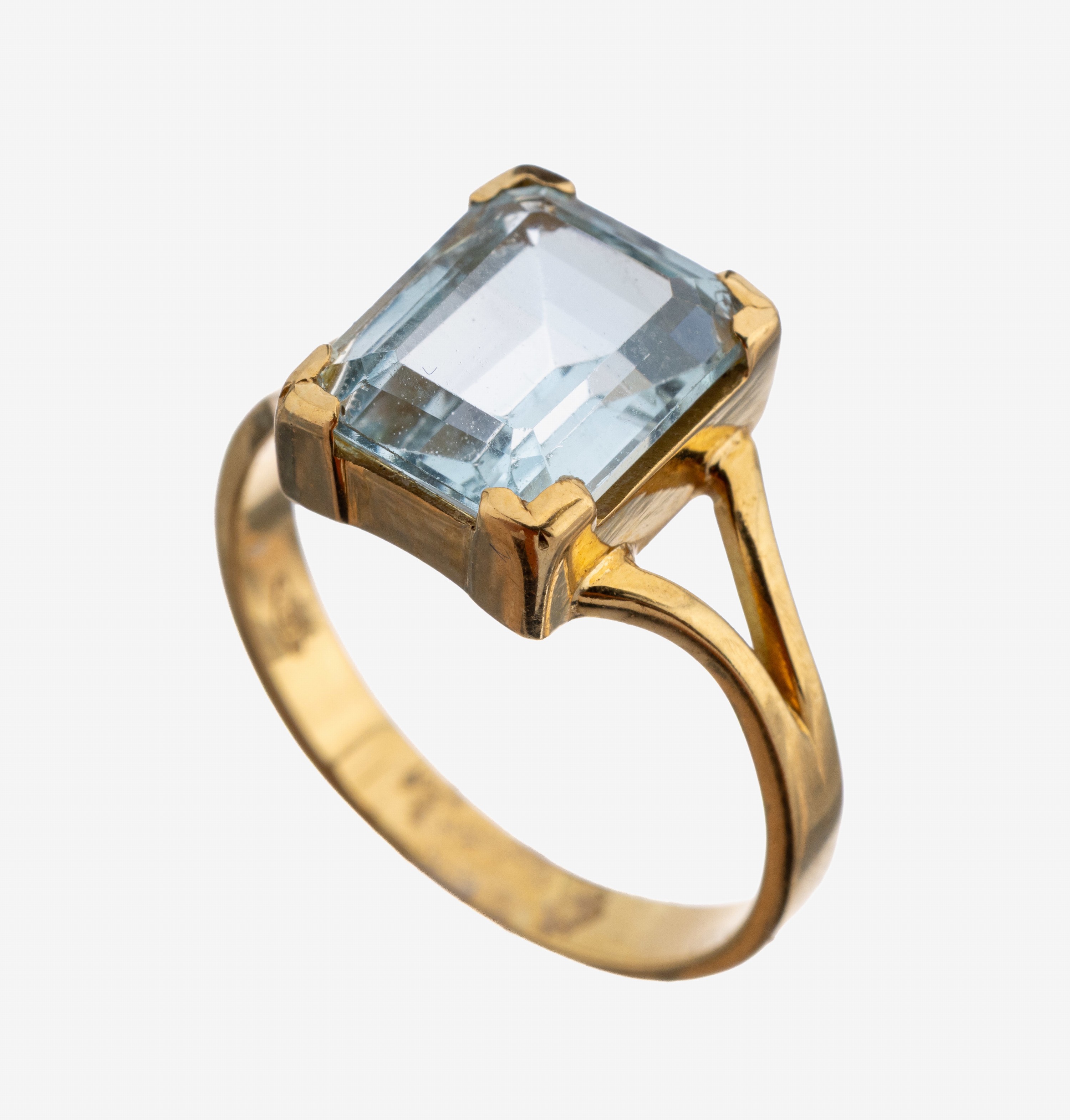 Image 27138550 - 18 kt Gold Topas-Ring, GG 750/000, schlichtes Design, Topas (beh.) im Treppenschliff ...
