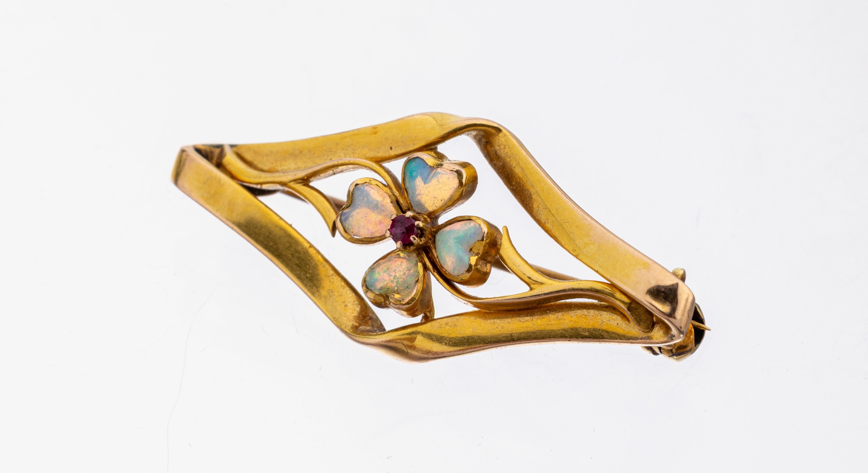 Image 27138565 - 14 kt Gold Jugendstil Opal-Granat-Brosche, um 1900, RG 585/000, nachträglich verg., ...