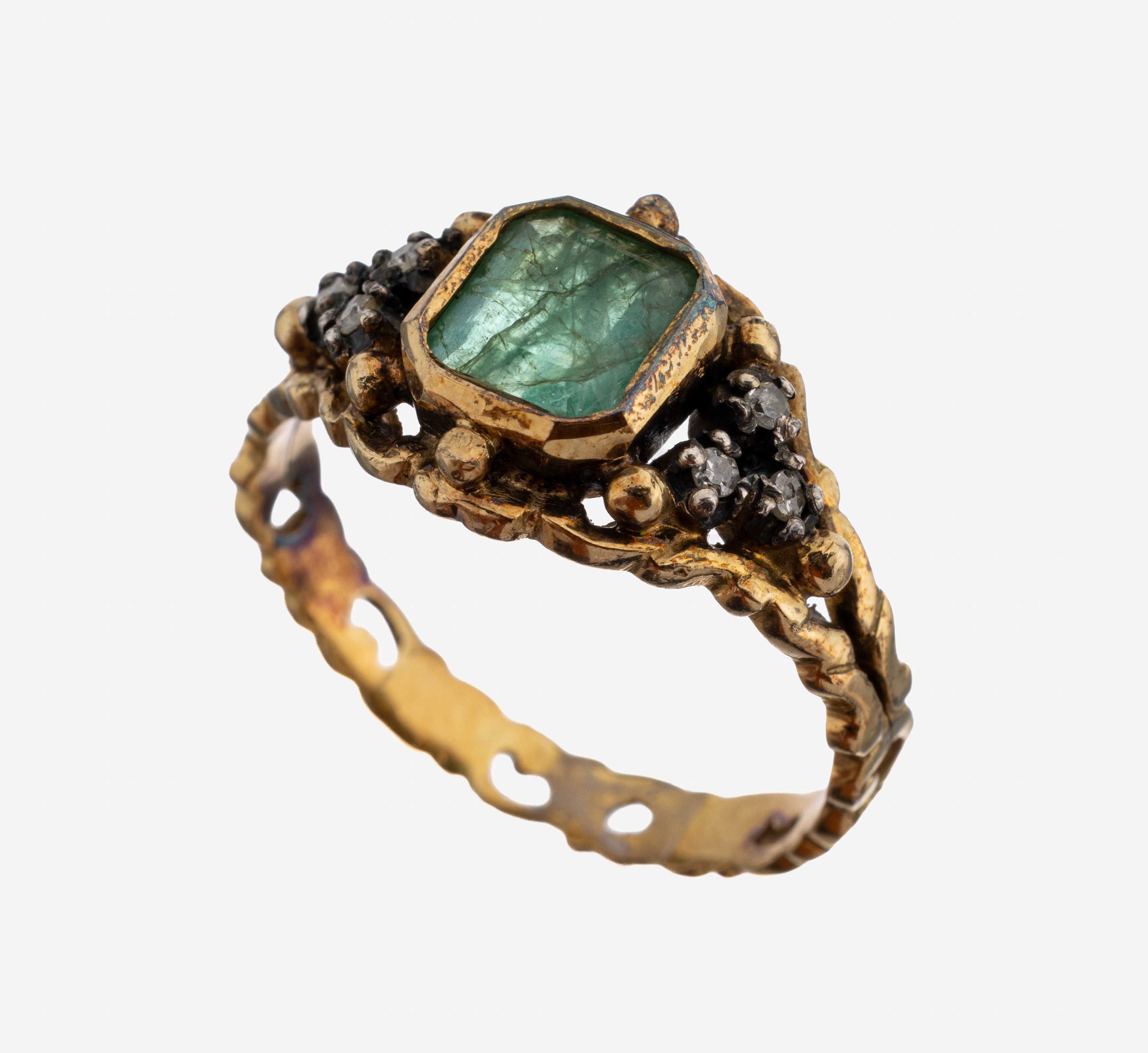 Image 27138587 - 18 kt Gold Smaragd-Diamant-Ring, GG 750/000, nach älterem Vorbild, mittig facett. ...