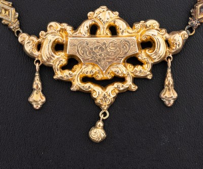 27138557a - 14 kt Gold Biedermeier Collier, um 1860, GG 585/000 gepr., hohl gearbeitet, Mittelteil ...