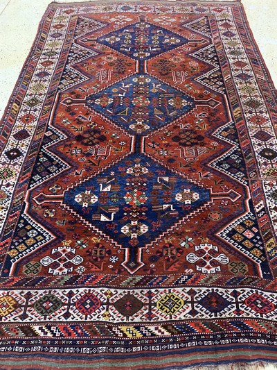 27138574g - Khamseh antik, Persien, 19.Jhd, Wolle auf Wolle, ca. 313 x 190 cm, EHZ: 3-4 ...