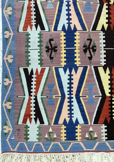 27138585b - Kars Kelim, Türkei, Mitte 20.Jhd, Wolle aufWolle, ca. 222 x 156 cm, ...