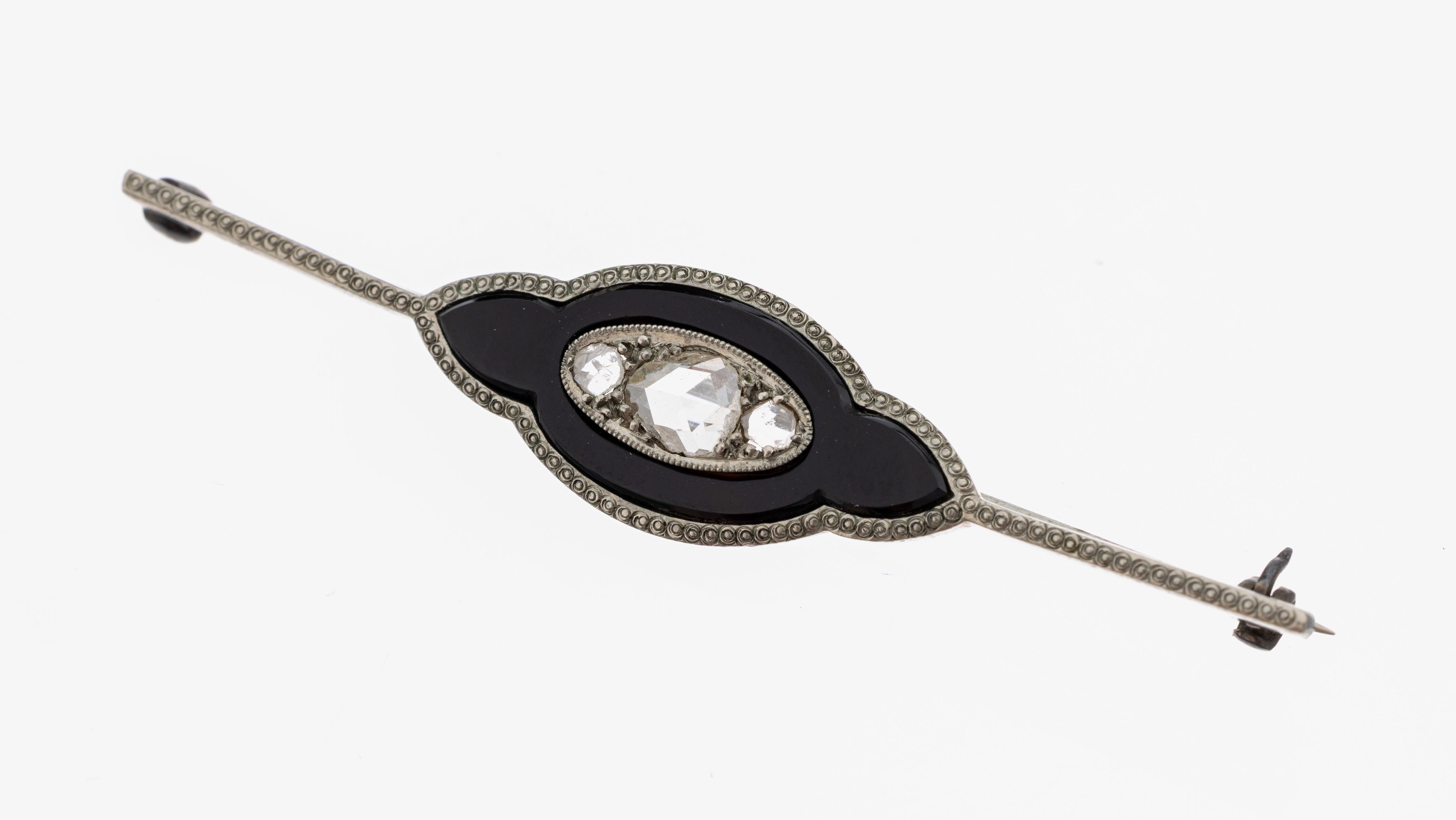 Image 27138623 - Platin Art Deco Onyx-Diamant-Brosche, 1930er Jahre, Pt gepr., Mittelteil mit Onyx- ...