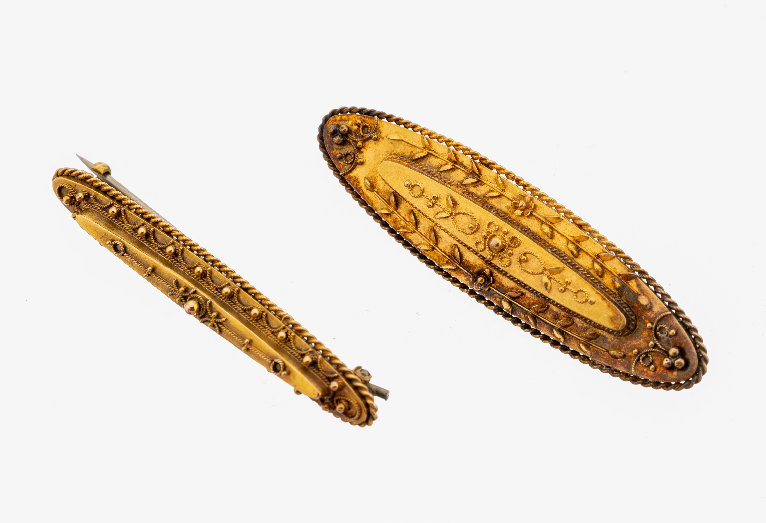 Image 27138650 - Konvolut 2 15 kt Gold Broschen, England um 1890-1900, GG 625/000, ovale Grundform, ...