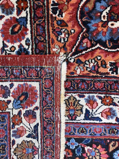 27138651j - Birdjand old signed, Persia, early 20th century, wool on cotton, approx. 410 x 313 ...