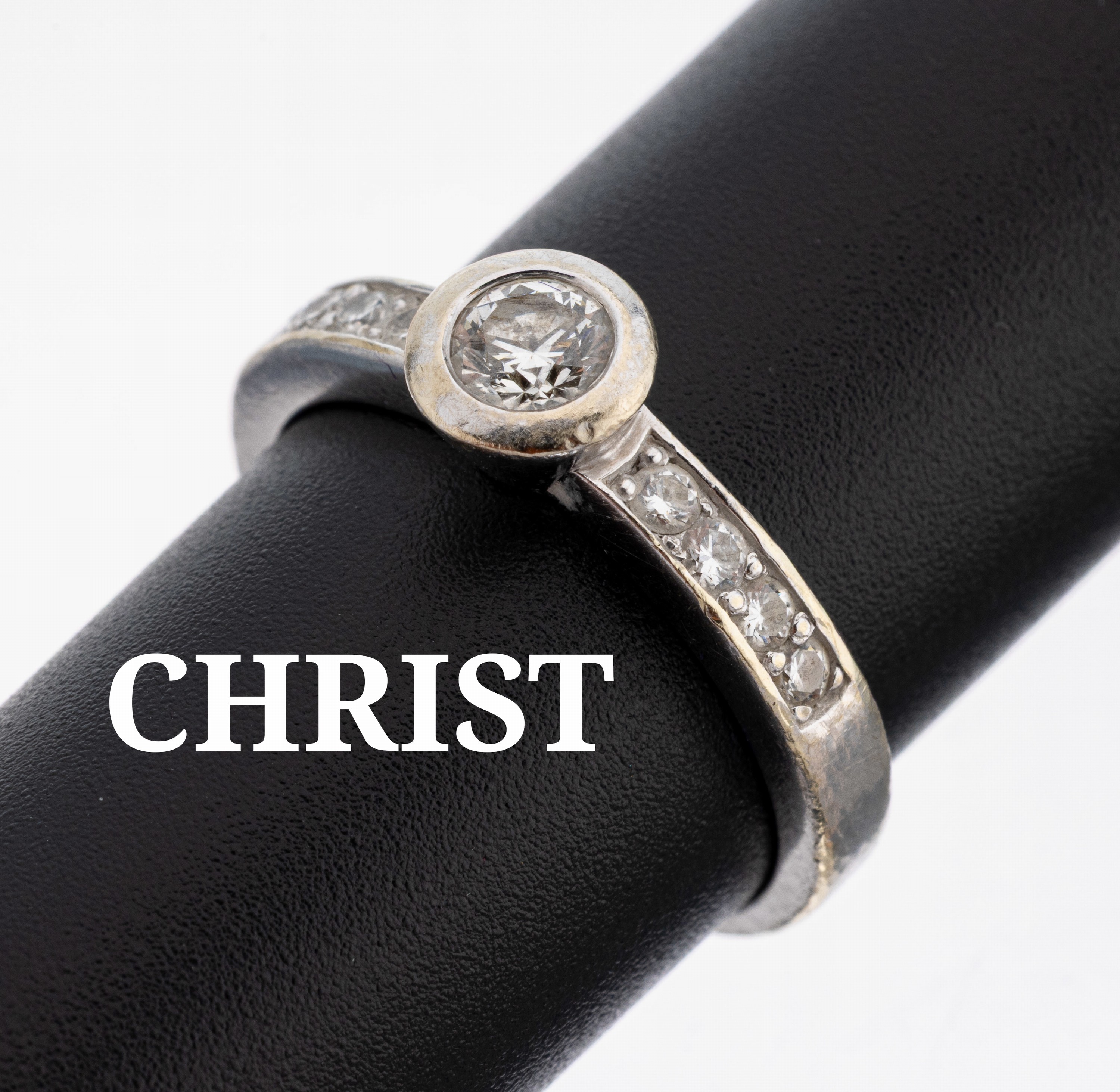 Image 27138760 - 14 kt Gold CHRIST Brillant-Ring, WG 585/000, 1 Brillant 0.25 ct Weiß/si, 8 Brillanten ...