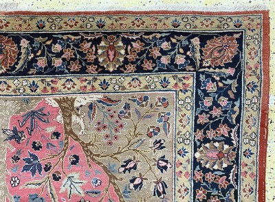 27141075f - Täbriz alt, Persien, Anfang 20.Jhd, Wolle auf Baumwolle, ca. 355 x 230 cm, EHZ: 3 ...