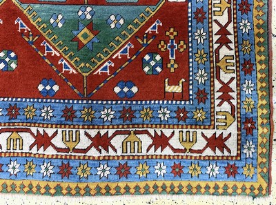 27141077a - Kars, Türkei, Mitte 20.Jhd, Wolle auf Wolle, ca. 291 x 215 cm, EHZ: 2 Schätzpreis: ...