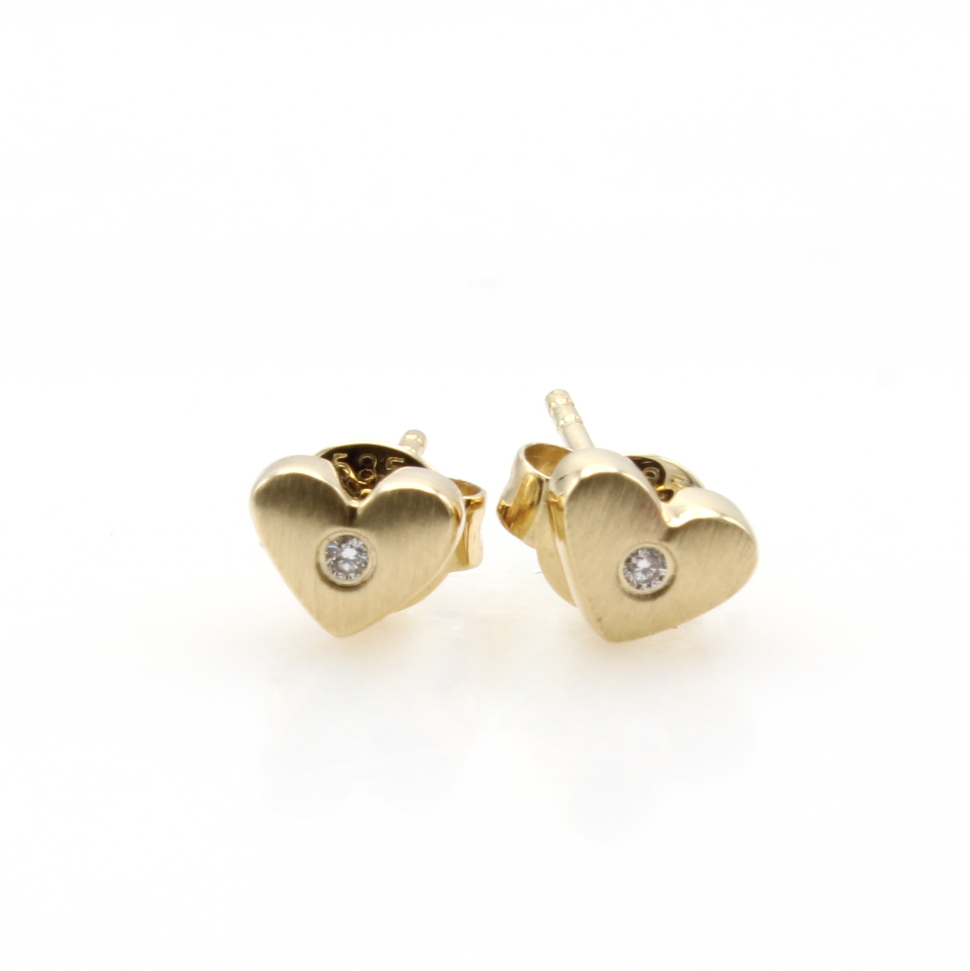Image 27141383 - Paar kleine Ohrstecker mit Brillanten in Herzform, GG 585/000, 2 Brill. zus. ca. 0.02 ct ...