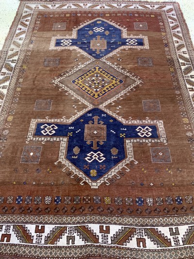 27141460f - Kars-Kazak, Türkei, Mitte 20.Jhd, Wolle aufWolle, ca. 250 x 185 cm, EHZ: 3 ...
