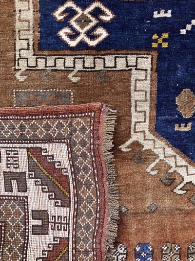 27141460g - Kars-Kazak, Türkei, Mitte 20.Jhd, Wolle aufWolle, ca. 250 x 185 cm, EHZ: 3 ...