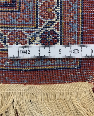27141507f - Kashan, Pakistan, late 20th century, wool on cotton, approx. 205 x 133 cm, condition: 2. ...