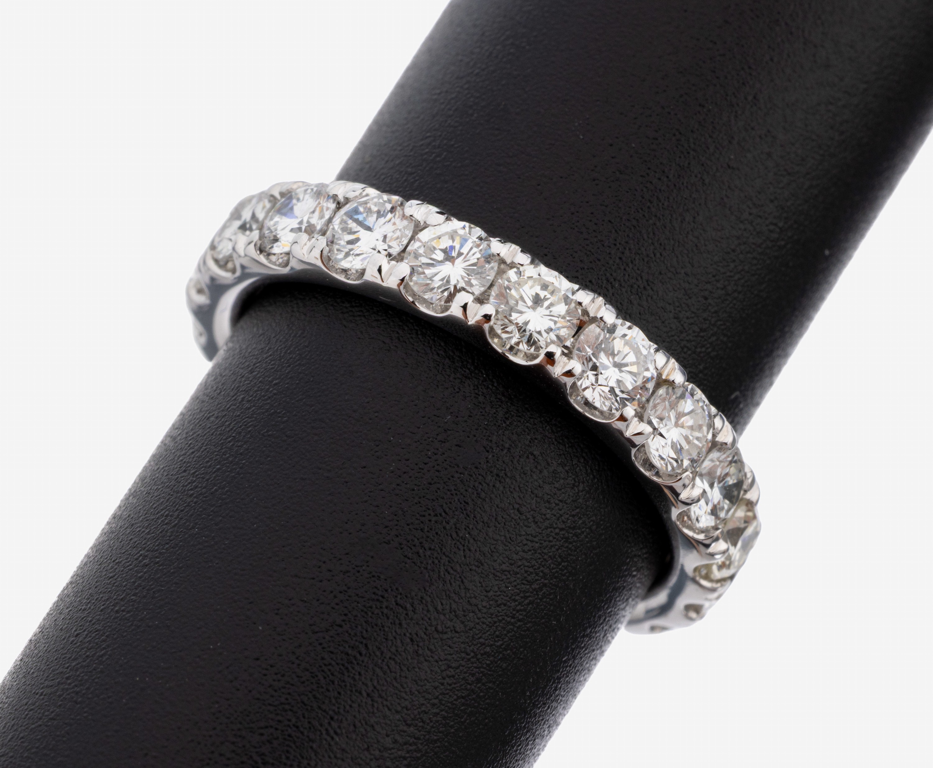 Image 27141771 - 14 kt gold brilliant-memoryring , WG 585/000, 20 brilliants total approx. 2.80 ct ...