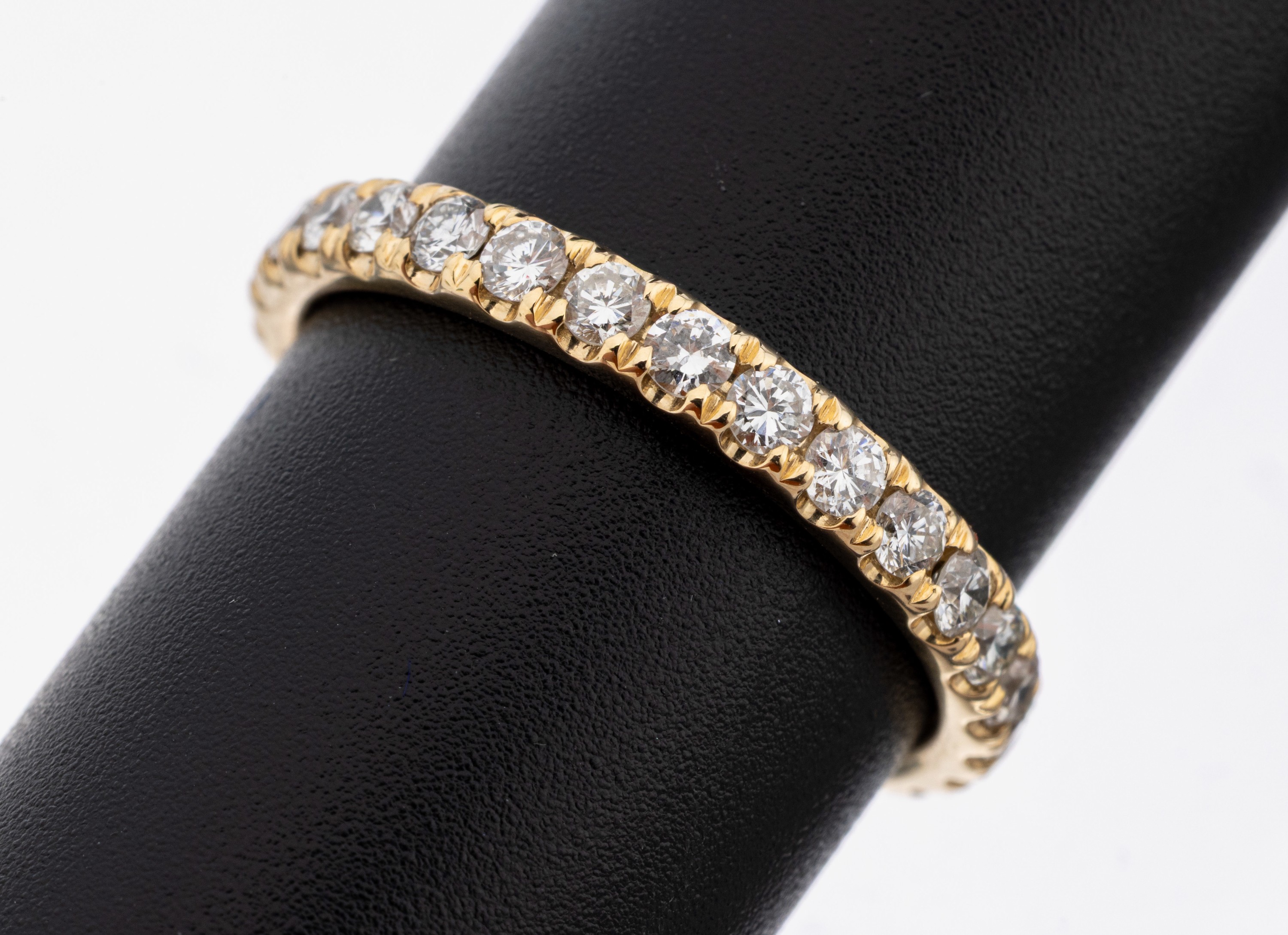 Image 27141823 - 14 kt Gold Brillant-Memoryring, GG 585/000,29 Brillanten zus. ca. 1.15 ct (grav.) ...