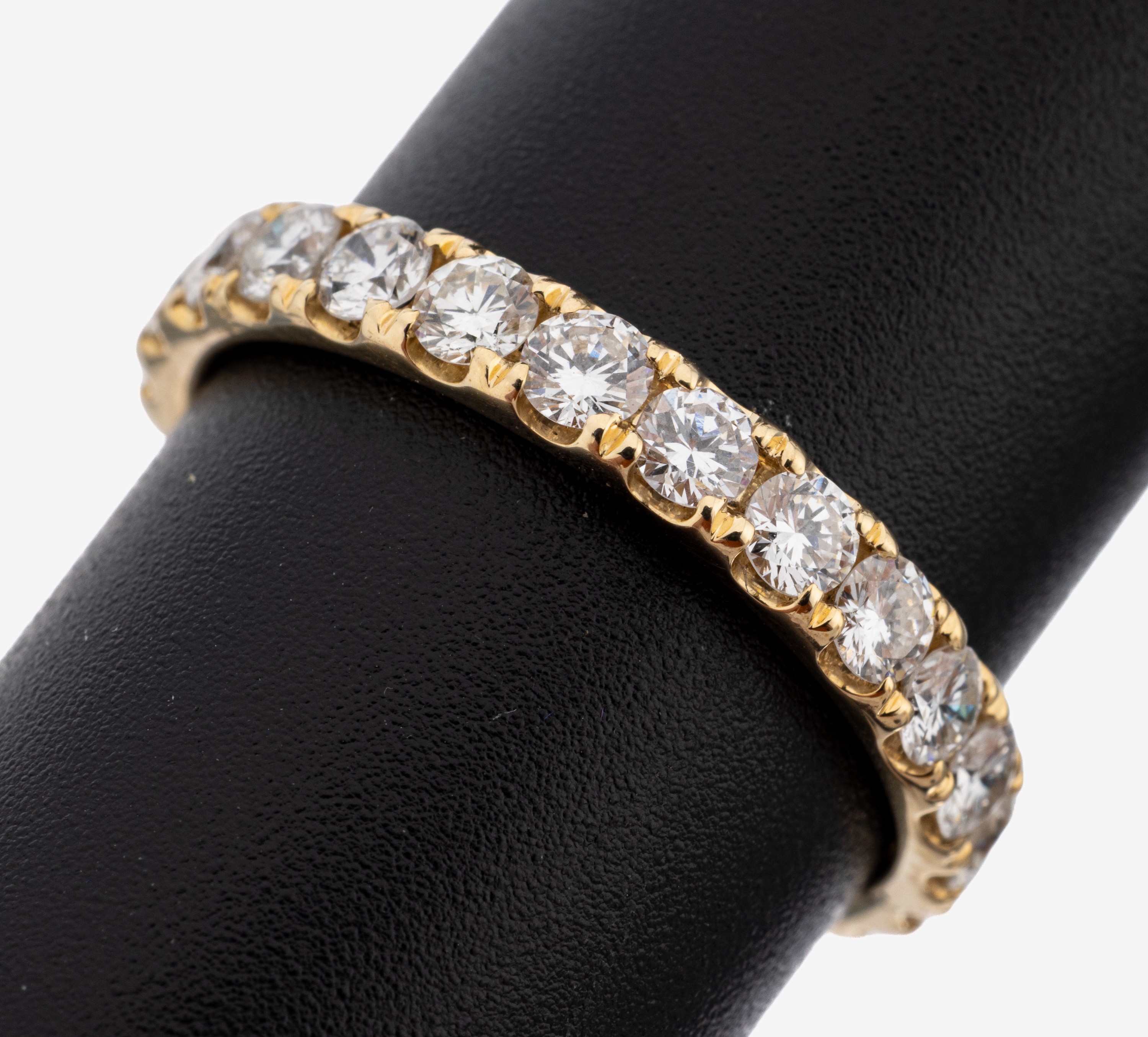 Image 27141927 - 14 kt Gold Brillant-Memoryring, GG 585/000,24 Brillanten zus. ca. 2.0 ct feines Weiß- ...
