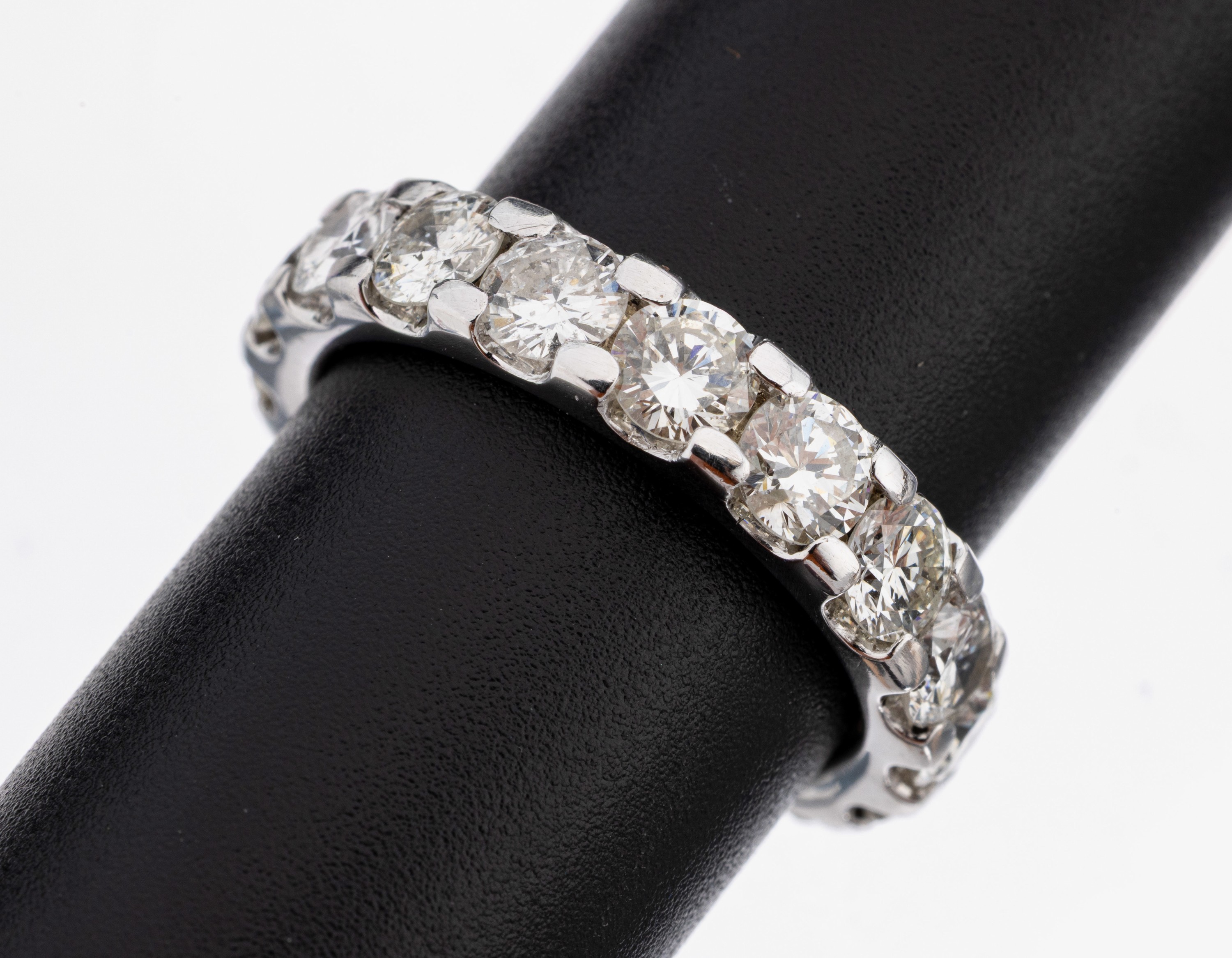 Image 27141959 - 14 kt Gold Brillant-Memoryring, WG 585/000,17 Brillanten zus. ca. 4.50 ct Weiß- ...