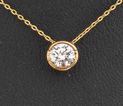 27142033a - 9 kt Gold Brillant-Collier, GG 375/000, bewegl. Anhänger, Brillant 0.25 ct (grav.) ...