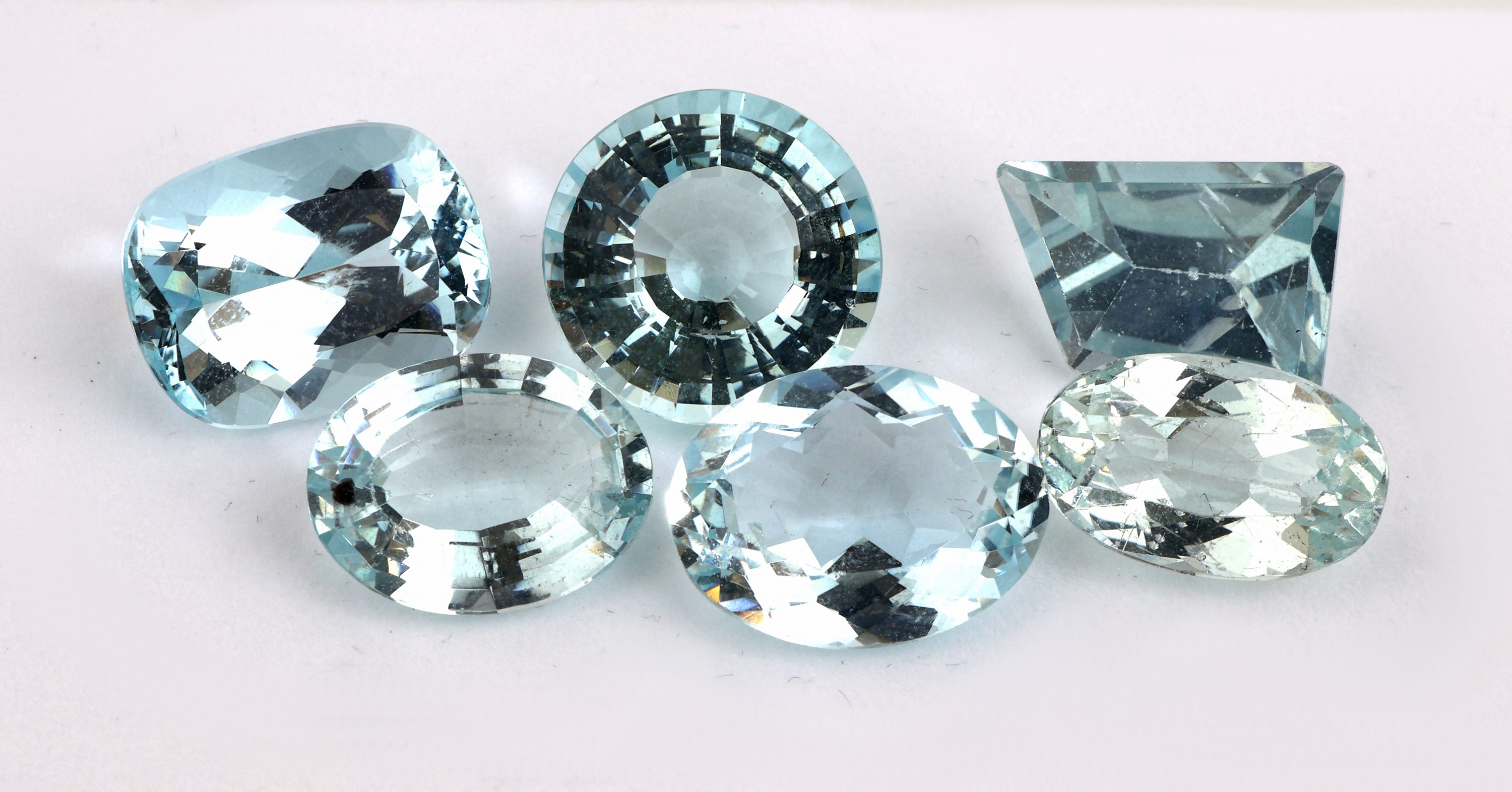 Image 27142216 - lot 11 lose Aquamarine, zus. ca. 73.71 ct, versch. Schliffformen, Größen und Farbnuancen