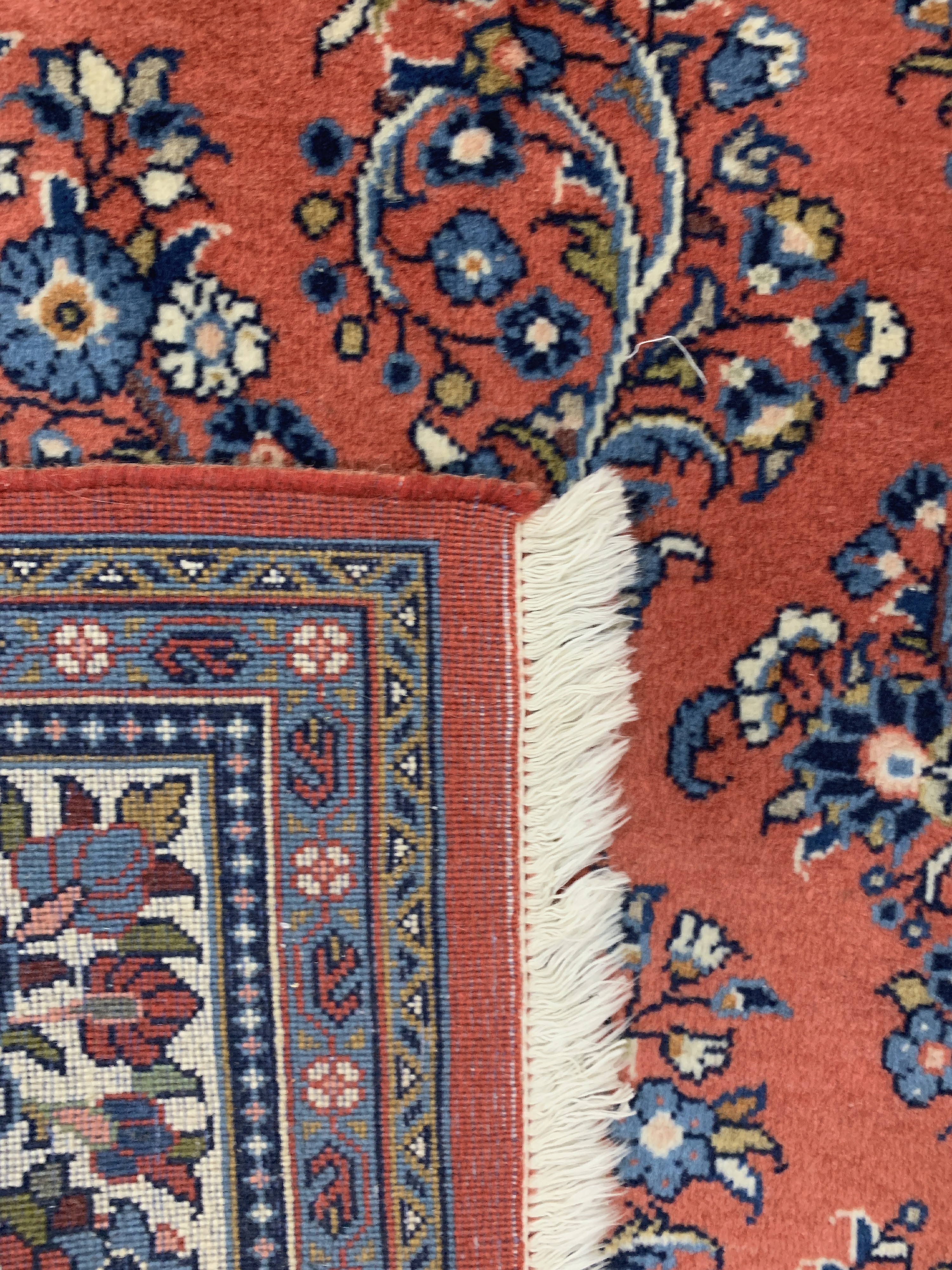 Detail g: Sarogh, Persien, Ende 20.Jhd, Wolle auf Baumwolle, ca. 200 x 200 cm, EHZ: 2