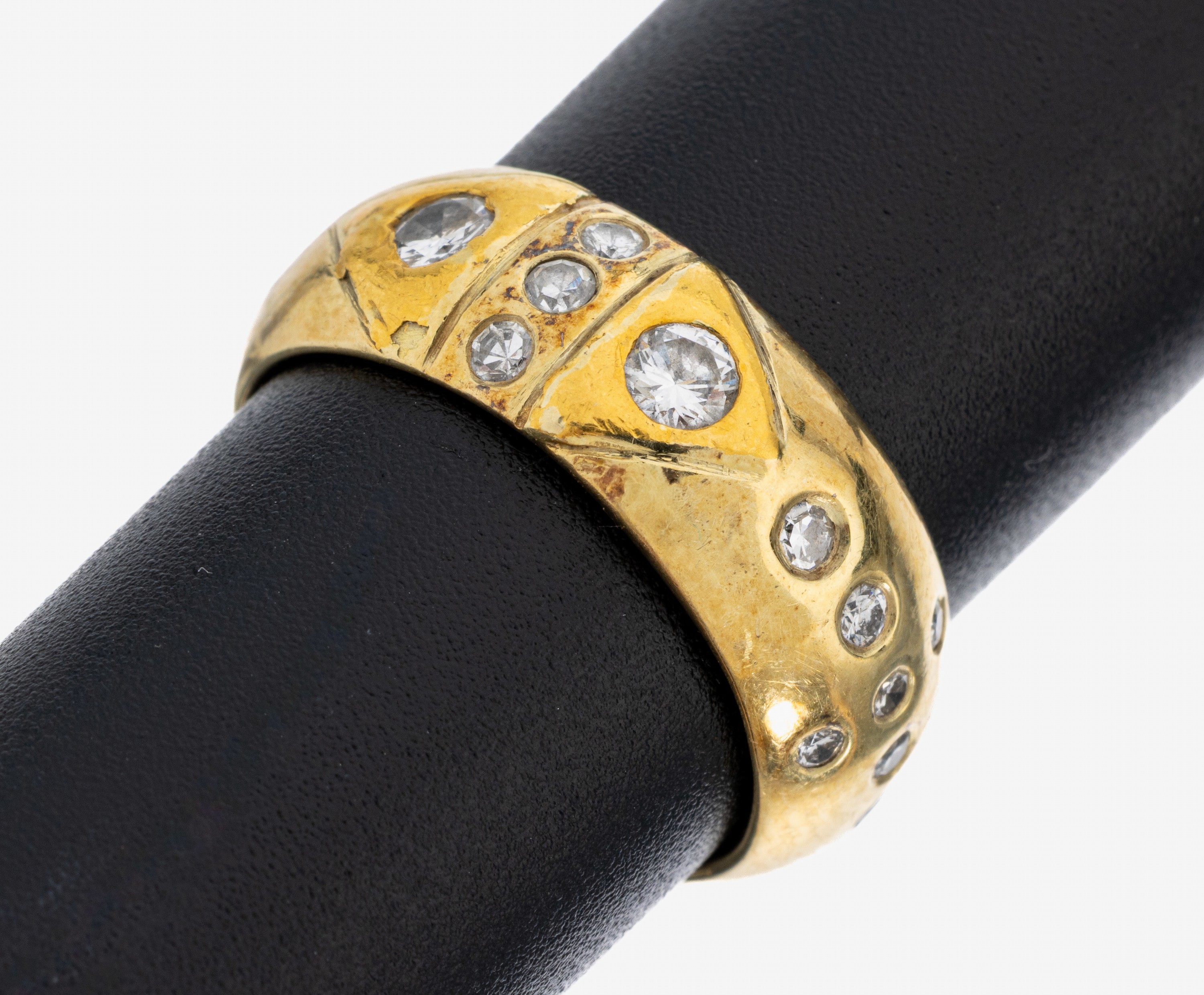 Image 27142234 - 14 kt Gold Diamant-Ring, GG 585/000, 24 Brillanten und 8/8-Diamanten zus. ca. 0.50 ct ...