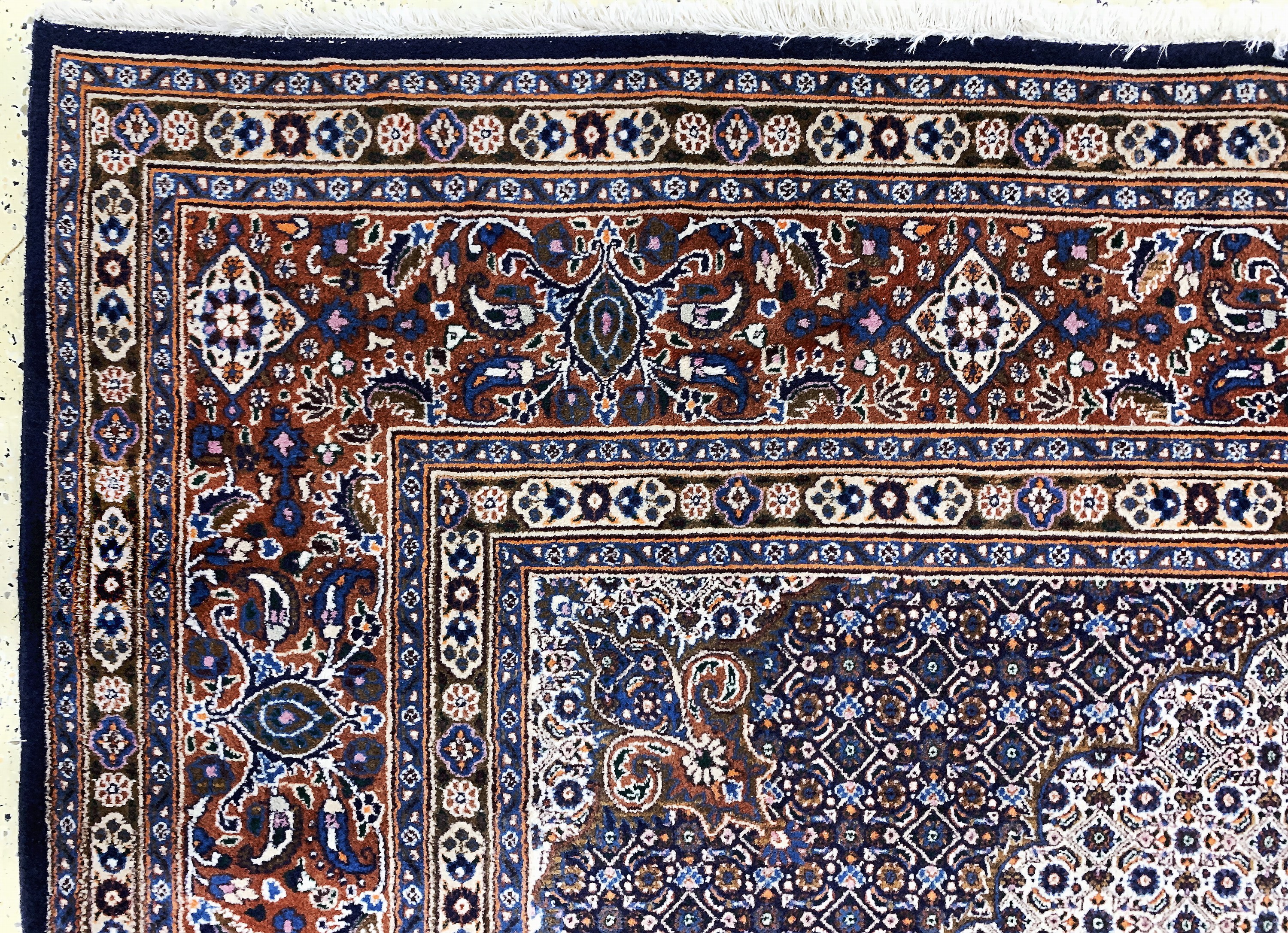 Detail g: Mud, Persien, Ende 20.Jhd, Wolle auf Baumwolle, ca. 342 x 247 cm, leicht verblasst,EHZ: 2