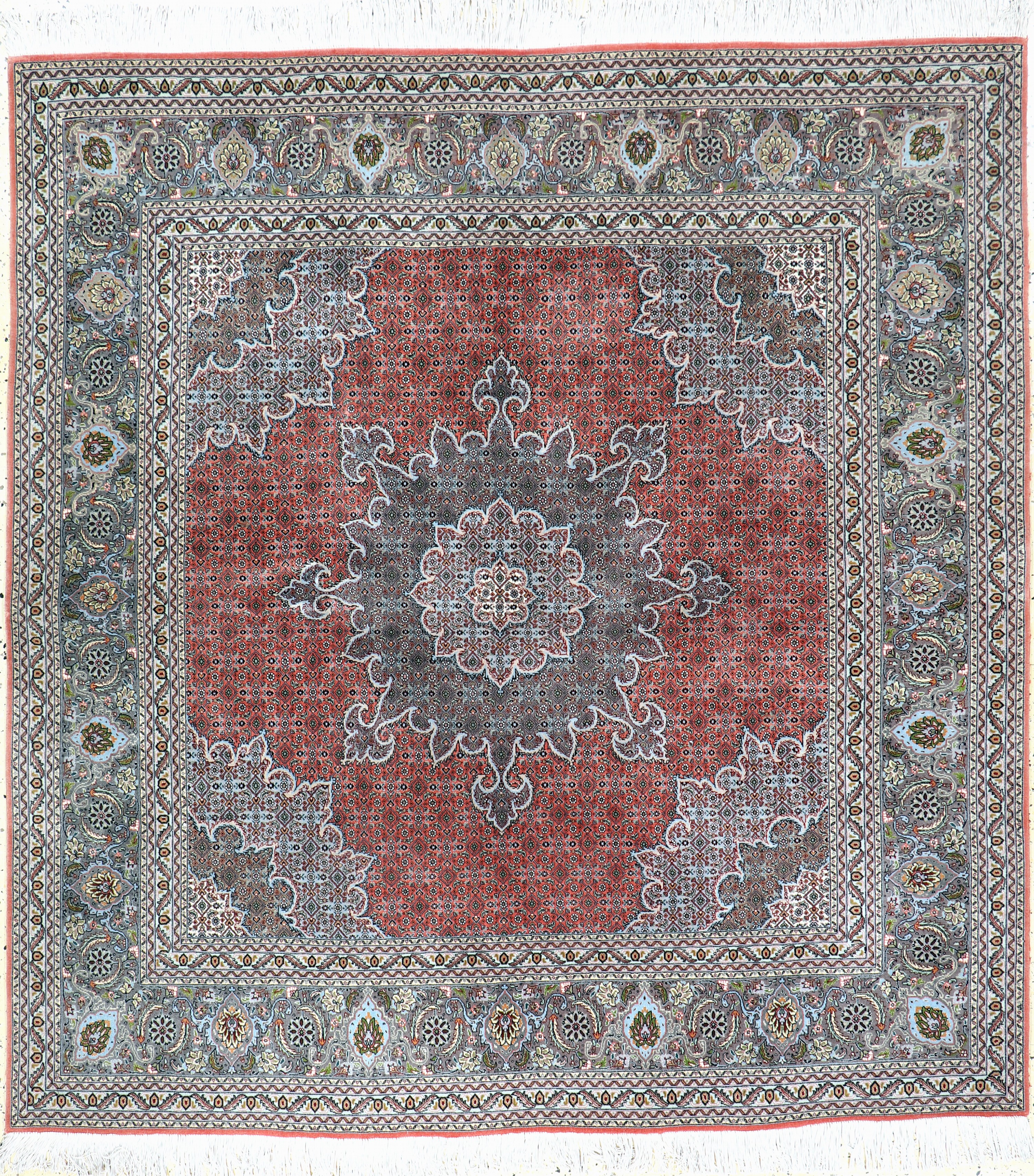 Image 27142249 - Täbriz fein(50 Raj), Persien, Ende 20.Jhd, Korkwolle mit Seide, ca. 210 x 200 cm, ca. ...