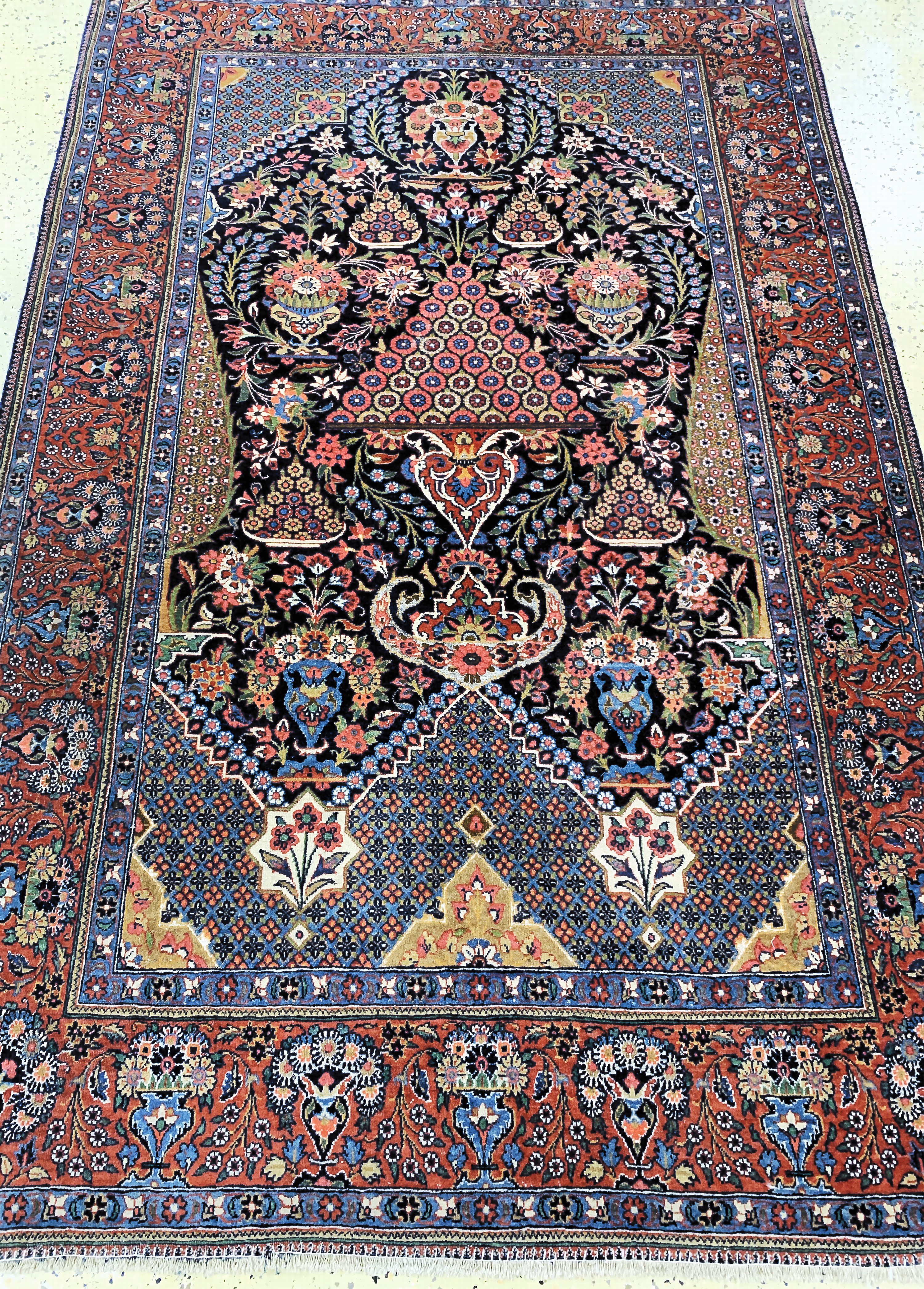 Detail e: Keschan"Hadji-Khanumi"antik, Persien, um 1900, Korkwolle mit Seide, ca. 206 x 135 cm, EHZ: 2-3