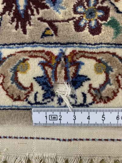 27142211f - Esfahan fein, Persien, Mitte 20.Jhd, Korkwolle auf Seide, ca. 170 x 111 cm, ca. 1,0Mio. ...
