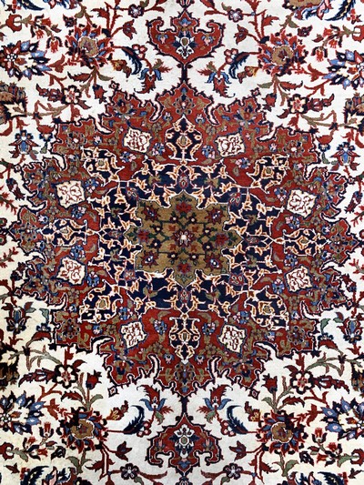 27142241d - Esfahan alt, Persien, Anfang 20.Jhd, Korkwolle auf Baumwolle, ca. 405 x 300 cm, ...