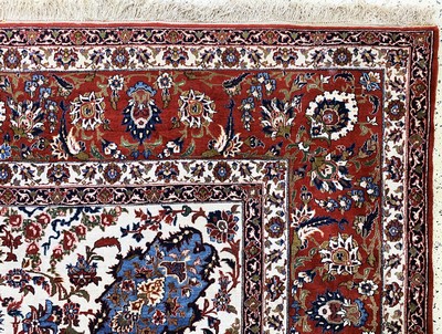 27142241f - Esfahan alt, Persien, Anfang 20.Jhd, Korkwolle auf Baumwolle, ca. 405 x 300 cm, ...