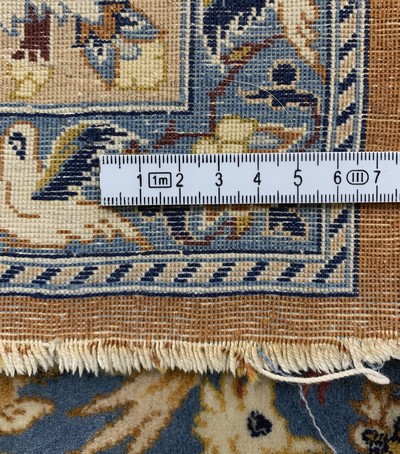 27142270f - Esfahan fein, Persien, Mitte 20.Jhd, Korkwolle auf Seide, ca. 162 x 110 cm, EHZ: ...