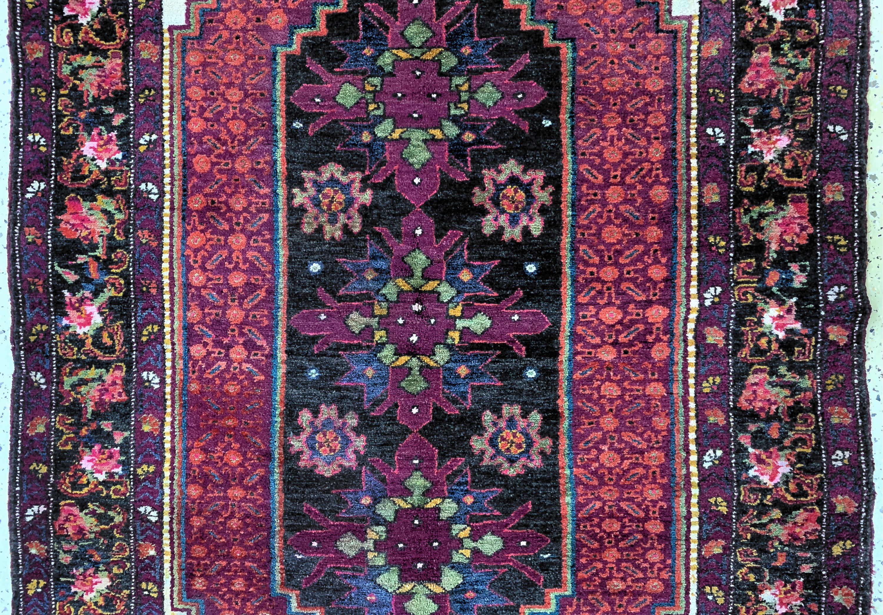 Detail b: Karabagh Kazak alt, Kaukasus, Anfang 20.Jhd, Wolle auf Wolle, ca. 222 x 137 cm, EHZ: 2
